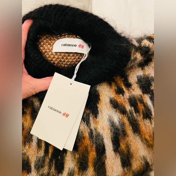 Rabanne H&M sweater - Picture 5 of 5